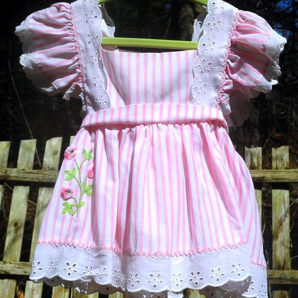VTG Toddler Girls Pink & White Candy Stripe Cotton Sundress Jumper w/ Eyelet 12M